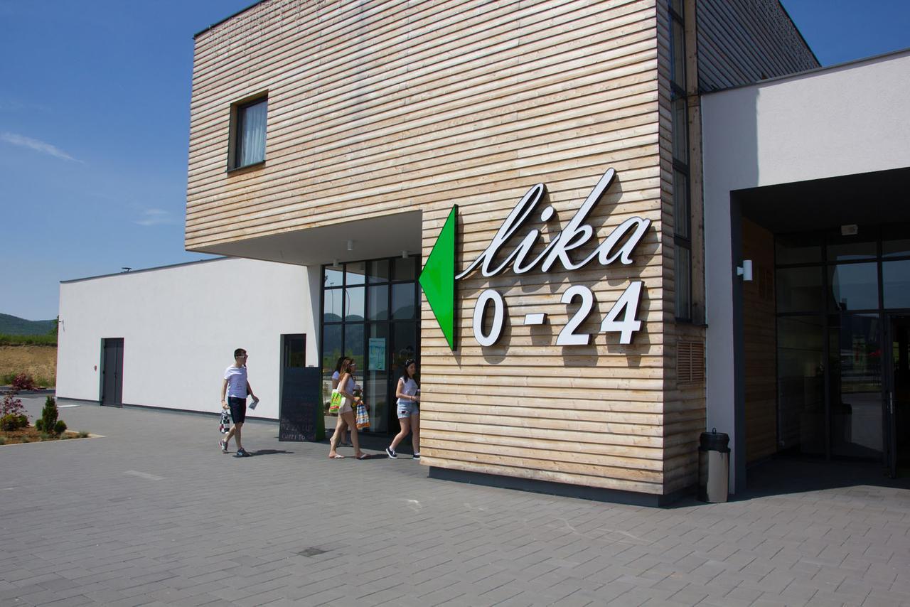 Hotel Lika Sjever Brinje Eksteriør bilde
